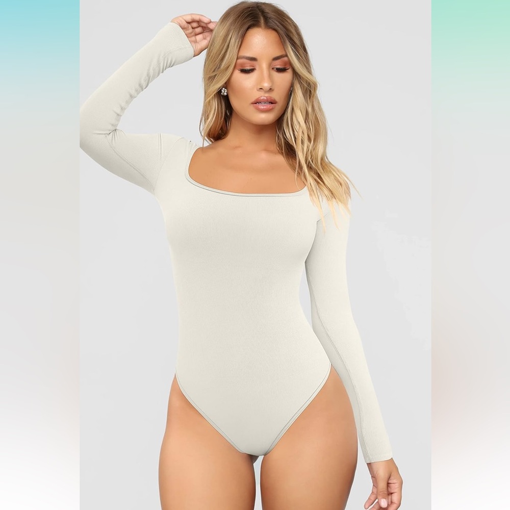 OQQ Cream Long Sleeve Bodysuit